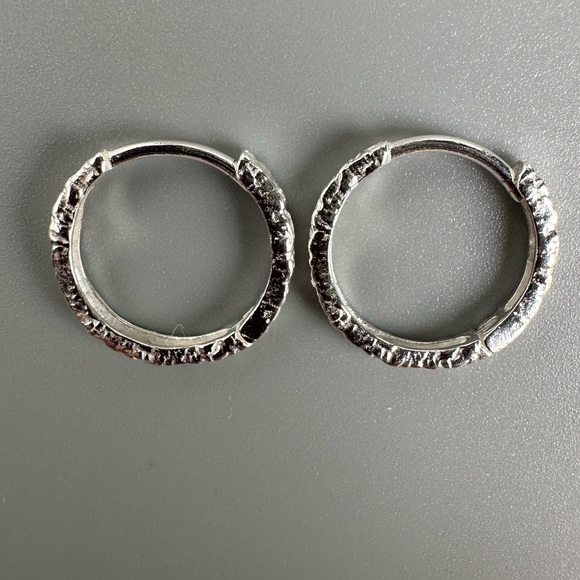 Sterling Silver Diamond Cut Textured Huggie Hoops - Picture 7 of 8